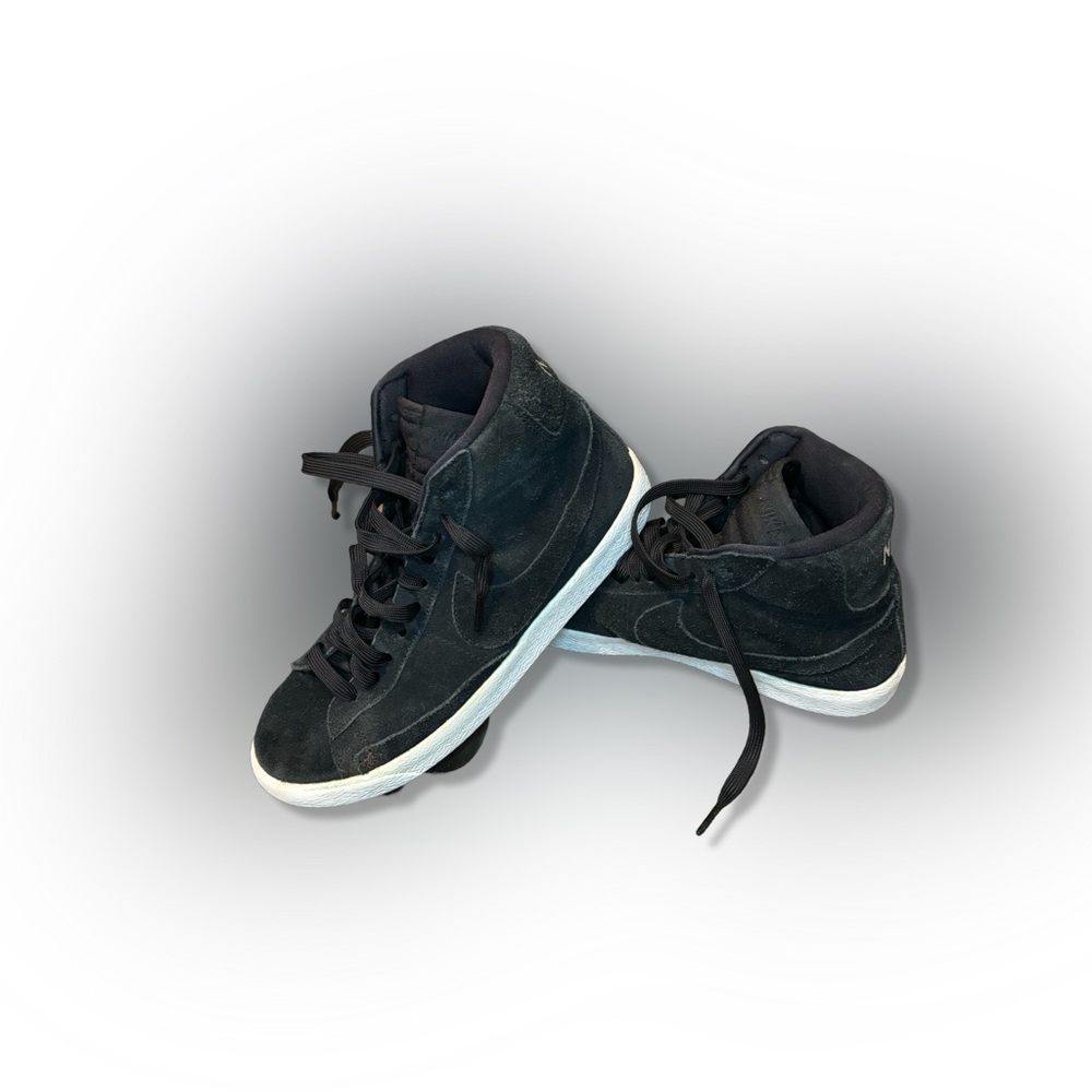 Nike | Blazer Mid Premium Black Summit | Size 6.5 Youth Women Size 8